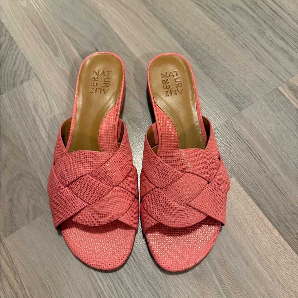 Naturalizer Morena Sandal